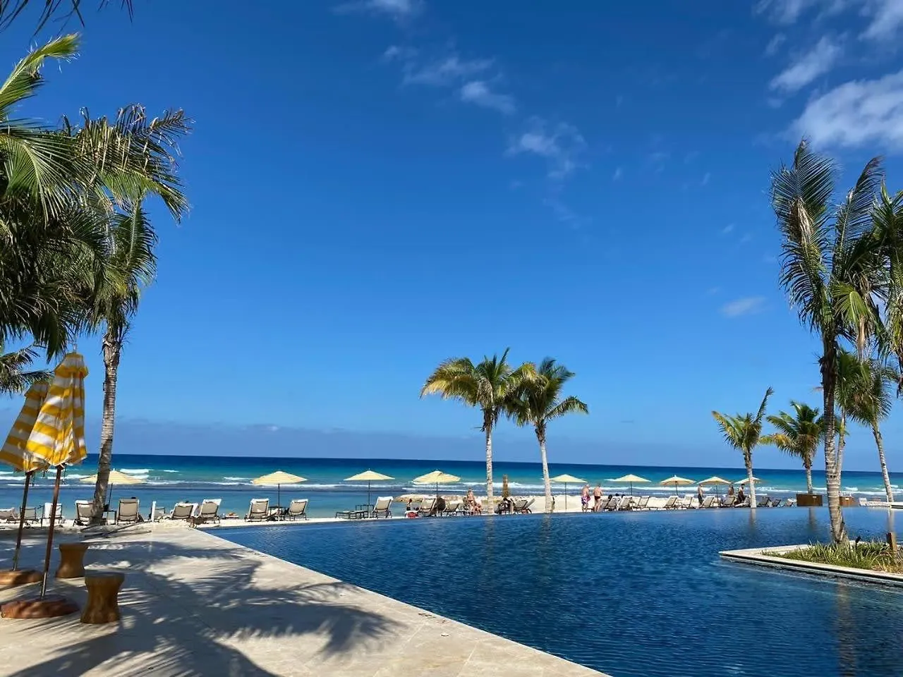 Inn Hospitality Expert Bts 7 - Pool Beach & Bar Montego Bay