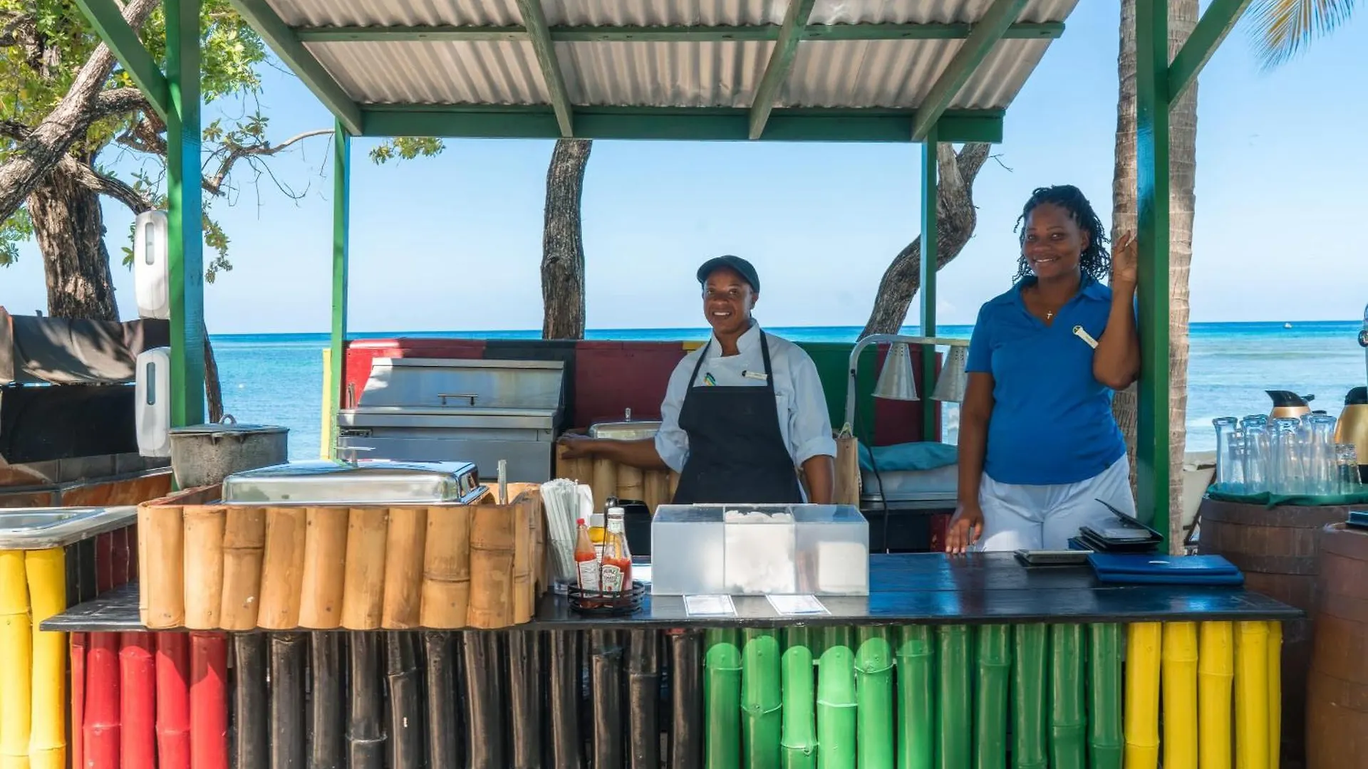 Hospitality Expert Bts 7 - Pool Beach & Bar Montego Bay 0*,  Jamaica