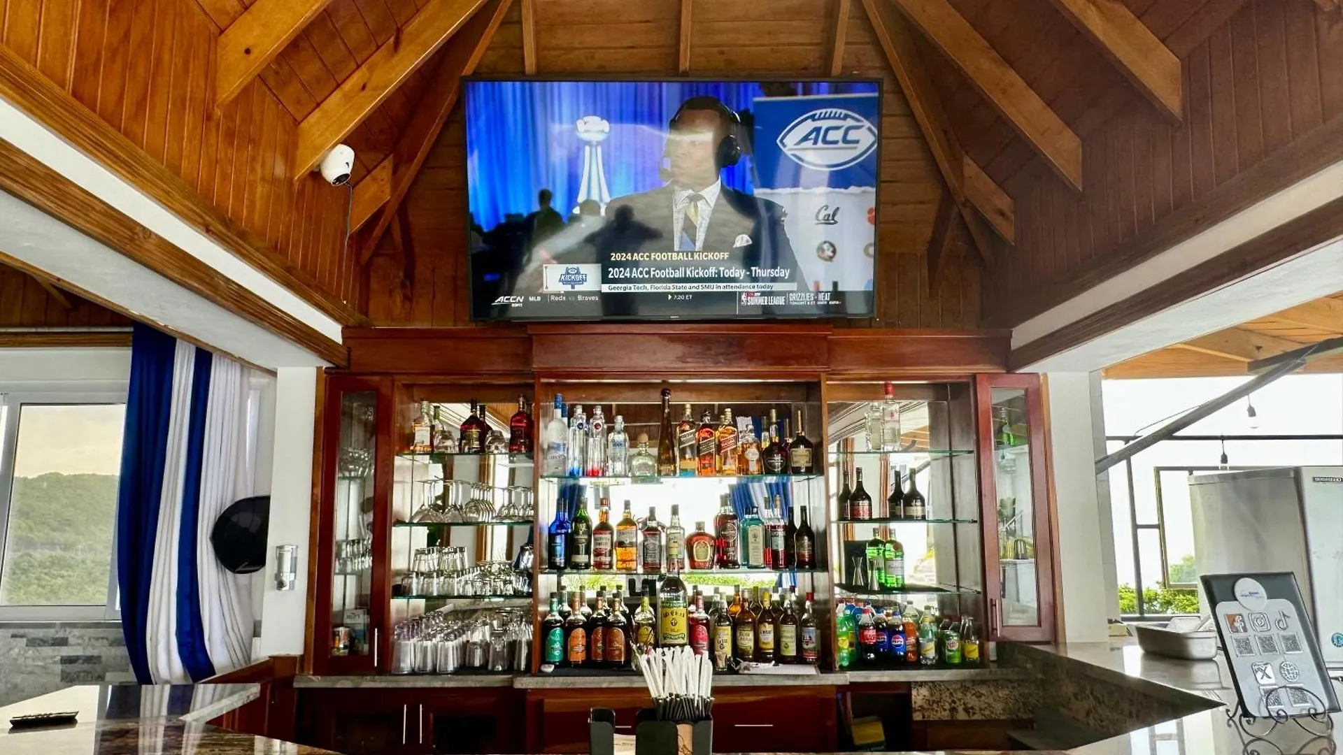 Hospitality Expert Bts 7 - Pool Beach & Bar Montego Bay 0*,  Jamajka